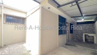 Venta de Propiedad con Uso de Suelo Mixto en Santa Ana. RAH 26-1478