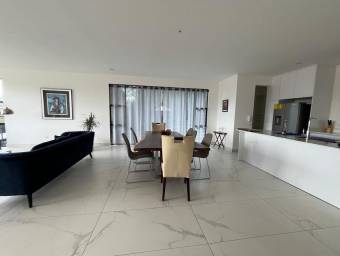 Venta de Casa en San Antonio de Escazú. RAH 26-353 PRECIO REBAJADO Venta de Casa en San Antonio de Escazú. RAH 26-353 PRECIO REBAJADO