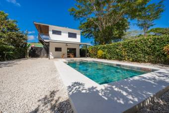 Charming House 2 Minutes from Playa Grande