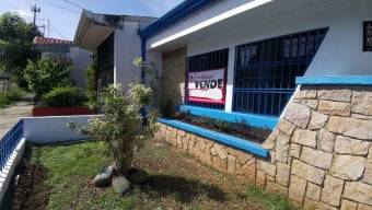 Venta de Casa en Alajuela. RAH 26-270 PRECIO REBAJADO