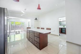 EXCLUSIVITY House  Apartment in the heart of Huacas