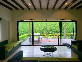 Santa Ana Pozos. Hermosa casa en alquiler en exclusivo condominio. MP-26-1368