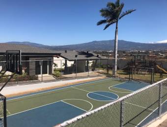 Venta de Esplendida Casa en Guachipelin, Escazú / Mls. 25-1578 OFC JB