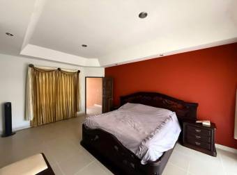 HEREDIA BELEN RIBERA RENTO CASA CON APARTAMENTO $2.500