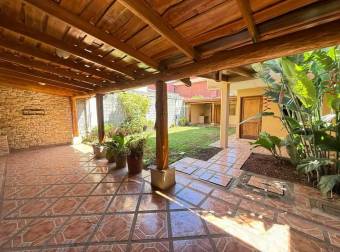 HEREDIA BELEN RIBERA RENTO CASA CON APARTAMENTO $2.500