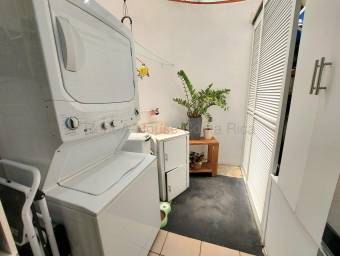 Versatilidad y Confort en Piedades Casa de 4 Habitaciones con Dormitorio en 1er Nivel