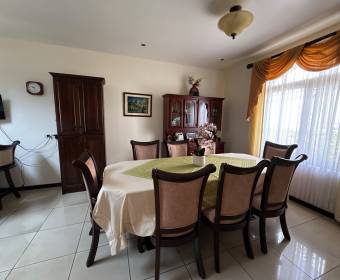 House for sale in Villas Ilusiones Condominium in Tambor de Alajuela.