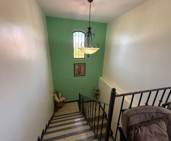 House for sale in Villas Ilusiones Condominium in Tambor de Alajuela.