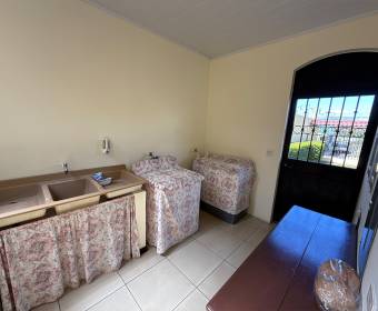 House for sale in Villas Ilusiones Condominium in Tambor de Alajuela.