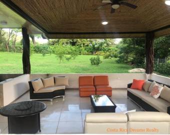 SE VENDE "Quinta Exora" Estilo Hacienda Guanacasteca