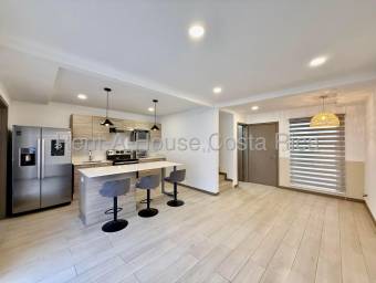 Se alquila casa en San Antonio Escazú 26-1474 Se alquila casa en San Antonio Escazú 26-1474