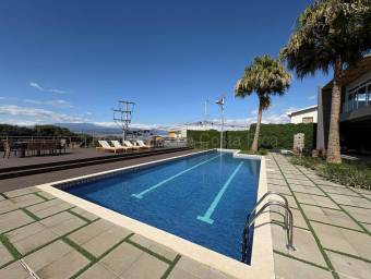 Se alquila casa en Escazú San José 26-1580