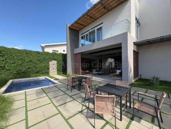 Se alquila casa en Escazú San José 26-1580