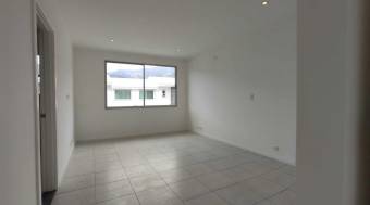 Se alquila casa en Santa Ana San José 26-1088