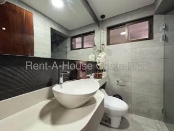 Se alquila casa en Santa Ana San José 26-1463 Se alquila casa en Santa Ana San José 26-1463