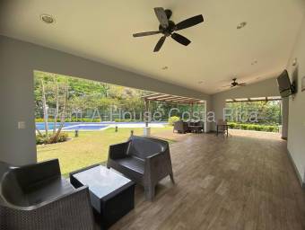 Se alquila casa en Santa Ana San José 26-1463 Se alquila casa en Santa Ana San José 26-1463