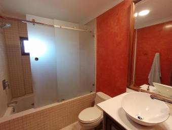 Exclusiva residencia de lujo con piscina en San Rafael de Escazú #25-1599 GS