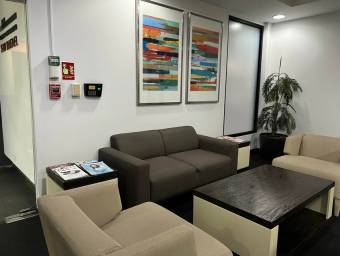 Su Sede en el Epicentro de Escazú Oficina Exclusiva con Conectividad Total y Entorno Gastronómico