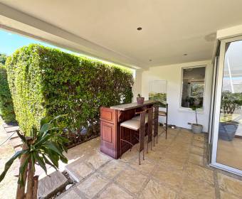 Casa moderna en venta en condominio en Río Oro, Santa Ana