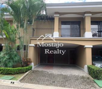 Venta de Casa Condominio Almeria, Pozos de Santa Ana