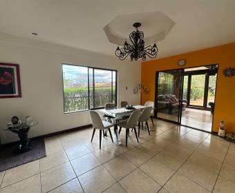 House for sale in the Posada del Río condominium in La Guacima, Alajuela. House for sale in the Posada del Río condominium in La Guacima, Alajuela.