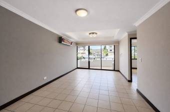 Venta de Apartamento Moderno en Condominio Avalon Santa Ana