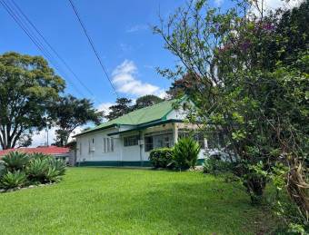 Venta de Excelente Lote de Terreno en Montes de Oca / Mls. 26700 OFC JB