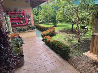 Se alquila casa en Santa Ana San José 26-581