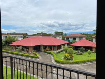 Se alquila casa en Santa Ana San José 26-581