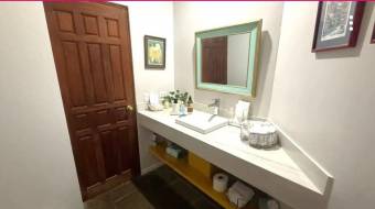 Se alquila casa en Moravia San José 26-496