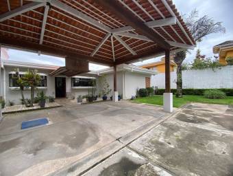 Se alquila casa en Moravia San José 26-496