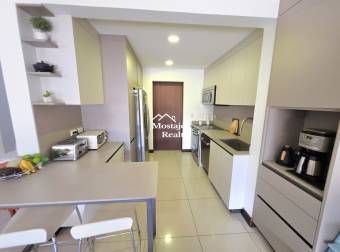 Venta de casa, 3 niveles, Condominio Parques del Sol, Santa Ana Venta de casa, 3 niveles, Condominio Parques del Sol, Santa Ana