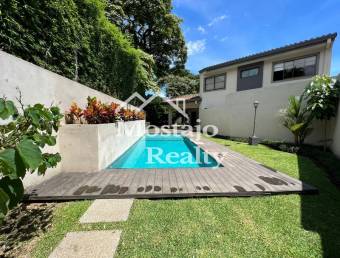 Venta de casa moderna en Condominio Hacienda Paraiso, Santa Ana