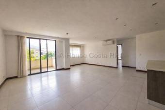 Apartment for sale in Santa Ana #26-1615