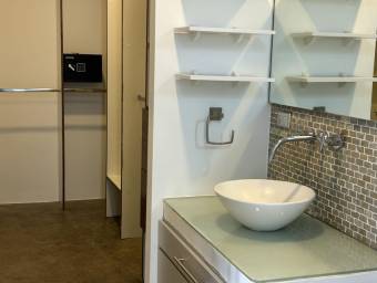 Venta de Apartamento Tipo Loft en Escazú, San Rafael. RAH 26-728 PRECIO REBAJADO