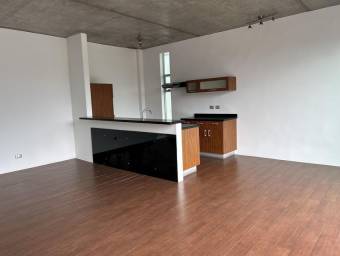 Venta de Apartamento Tipo Loft en Escazú, San Rafael. RAH 26-728 PRECIO REBAJADO