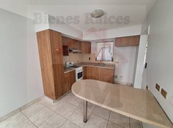 Se Alquila Amplio y Hermoso Apartamento en Santo Domingo de Heredia