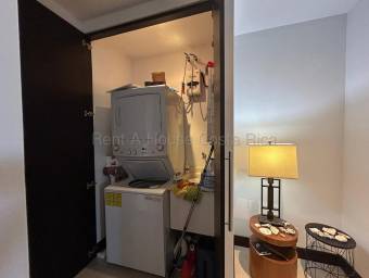Apartamento esquinero con amenidades tipo resort en Pozos de Santa Ana #26-1615 GS