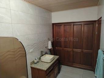 Se vende casa en San Isidro en Alajuela  #26-1597
