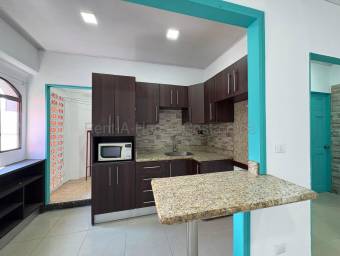 Apartamento con 2 parqueos y amenidades, ideal para vivir o invertir #26-1624 GS