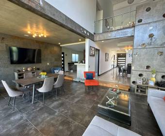 Casa de 4 habitaciones en La Guacima, Veredas del Arroyo