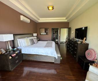 Casa de 4 habitaciones en La Guacima, Veredas del Arroyo