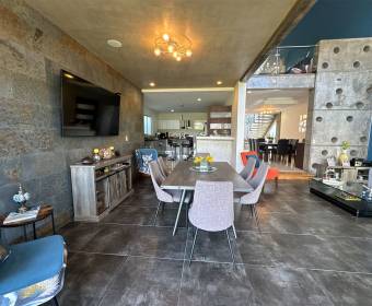 Casa de 4 habitaciones en La Guacima, Veredas del Arroyo