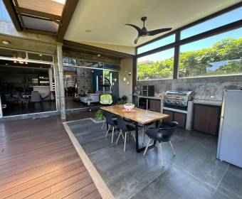 Casa de 4 habitaciones en La Guacima, Veredas del Arroyo