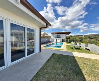 Lot for sale in the Novazul Condominium in Desamparados, Alajuela.