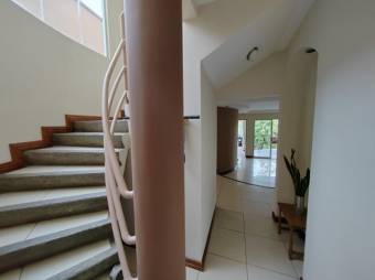 Venta de Casa en Vásquez de Coronado, San José. RAH 25-1982 PRECIO REBAJADO