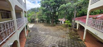 Propiedad comercial única en Santa Ana con alta exposición y gran terreno #26-1545 GS