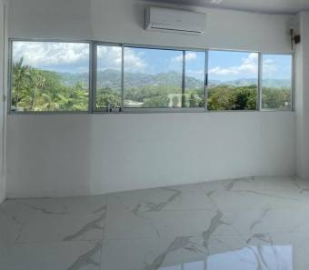 Propiedad con 4 casas y vista al mar ideal para Airbnb en Playas del Coco #25-672 GS