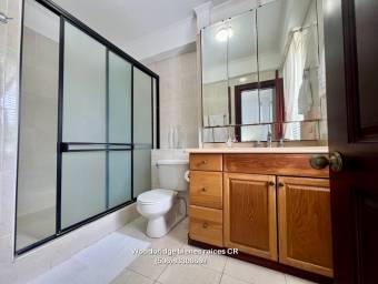 Furnished apartment for rent Escazu Trejos Montealegre $1.400