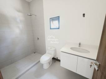 Venta de Casa nueva, Condominio San Antonio Urbano, Escazú